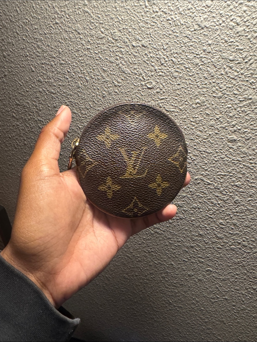 Louis Vuitton Monogram Round Coin Pouch